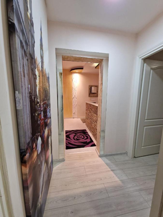 Gold Apartment เบลเกรด ภายนอก รูปภาพ