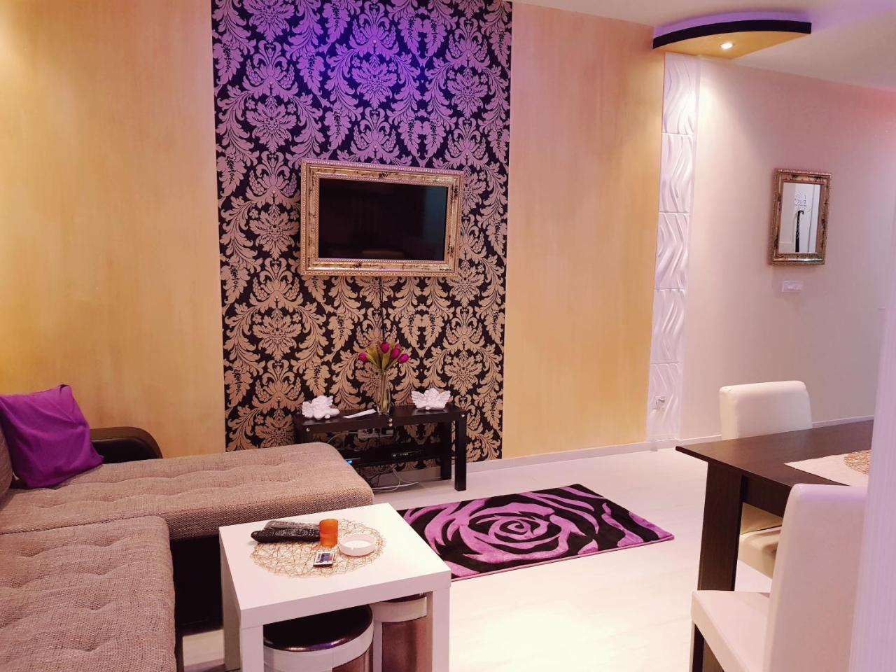 Gold Apartment เบลเกรด ภายนอก รูปภาพ